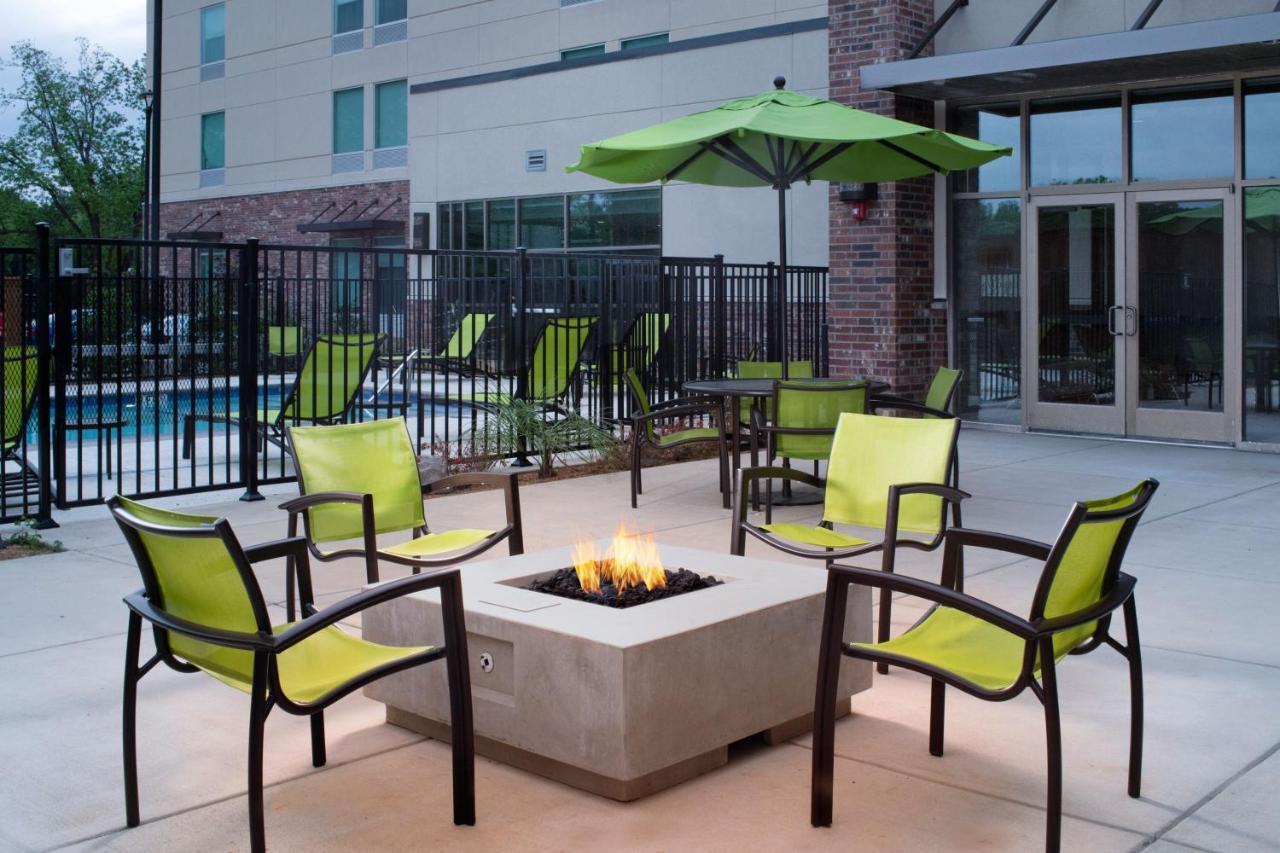 Springhill Suites By Marriott Lindale Tyler Exteriér fotografie